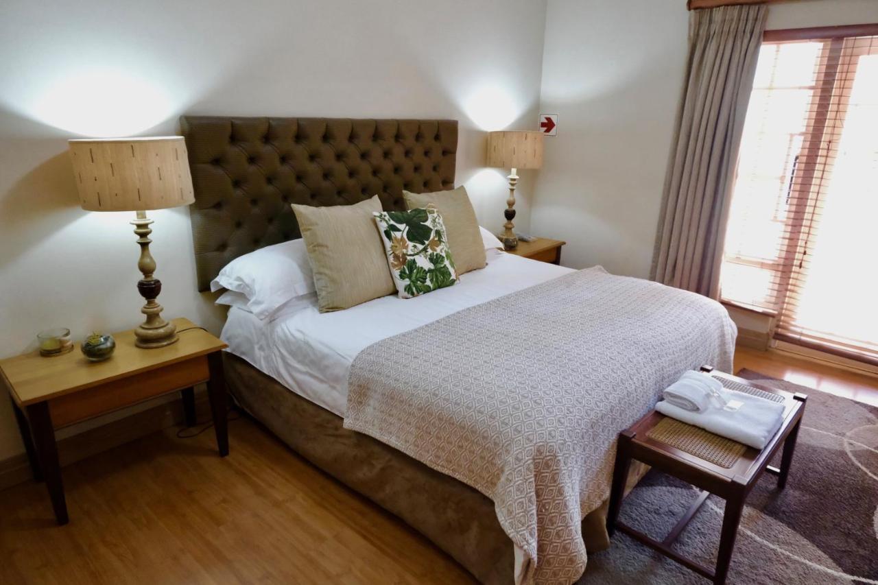 The Whitehouse Bed And Breakfast Durban Exterior photo