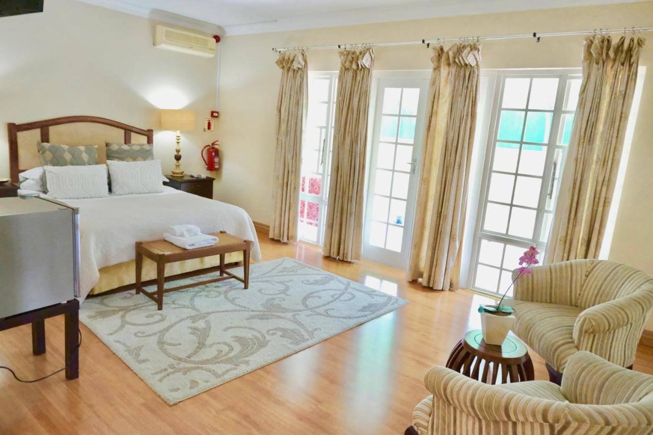 The Whitehouse Bed And Breakfast Durban Exterior photo