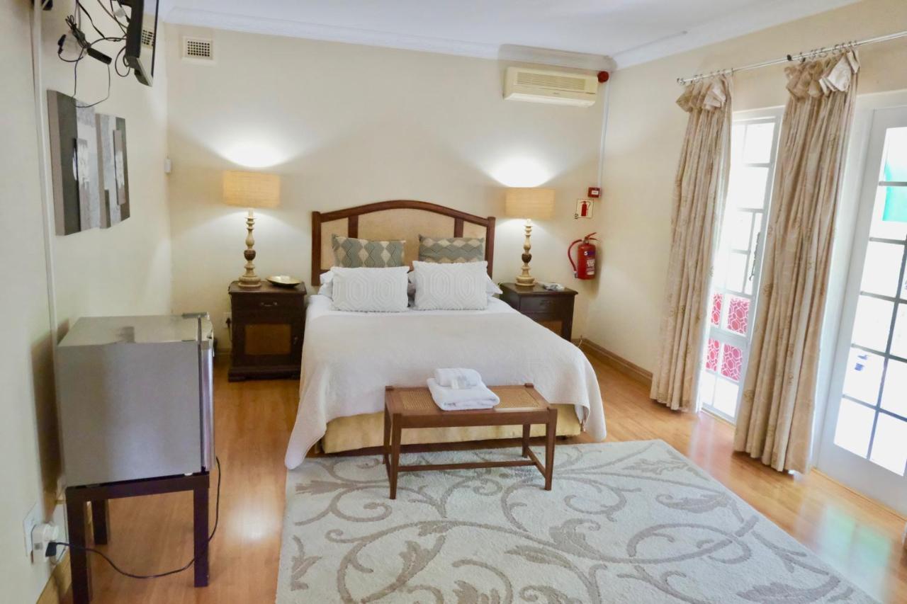 The Whitehouse Bed And Breakfast Durban Exterior photo